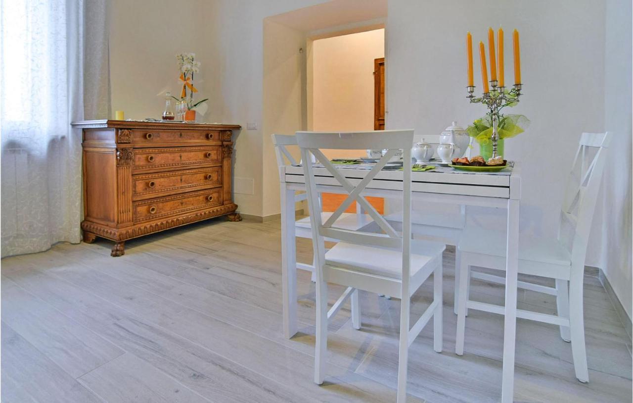 1 Bedroom Gorgeous Apartment In Arezzo Zewnętrze zdjęcie